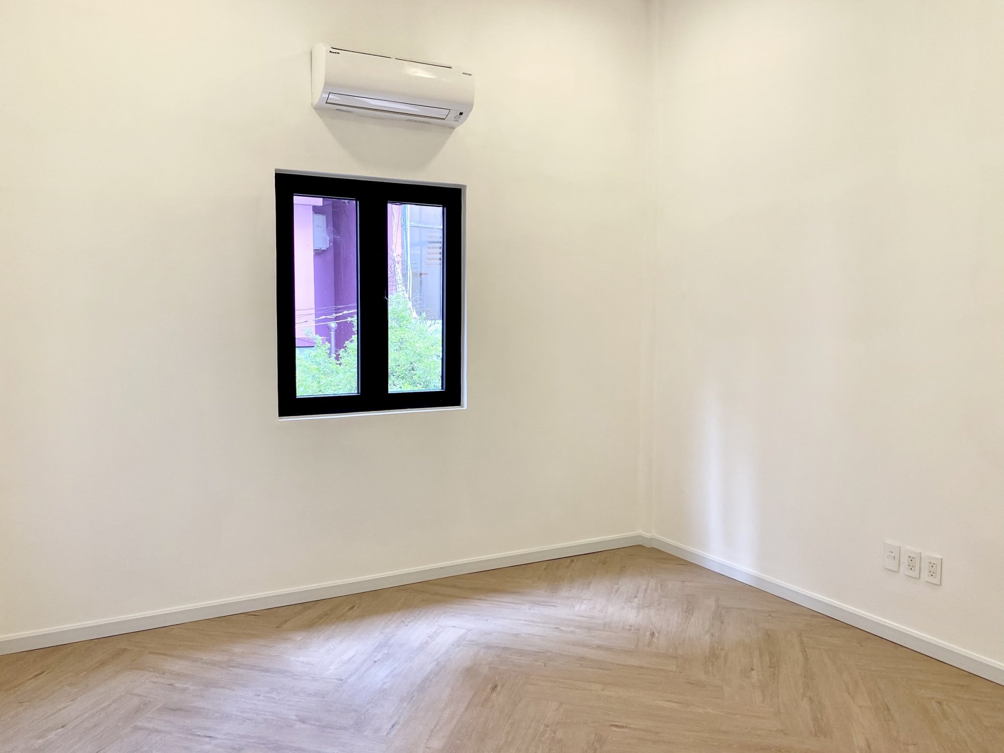 Cho Thuê NC MT Đường  Mai Thị Lựu, Phường Đa Kao, Quận 1,